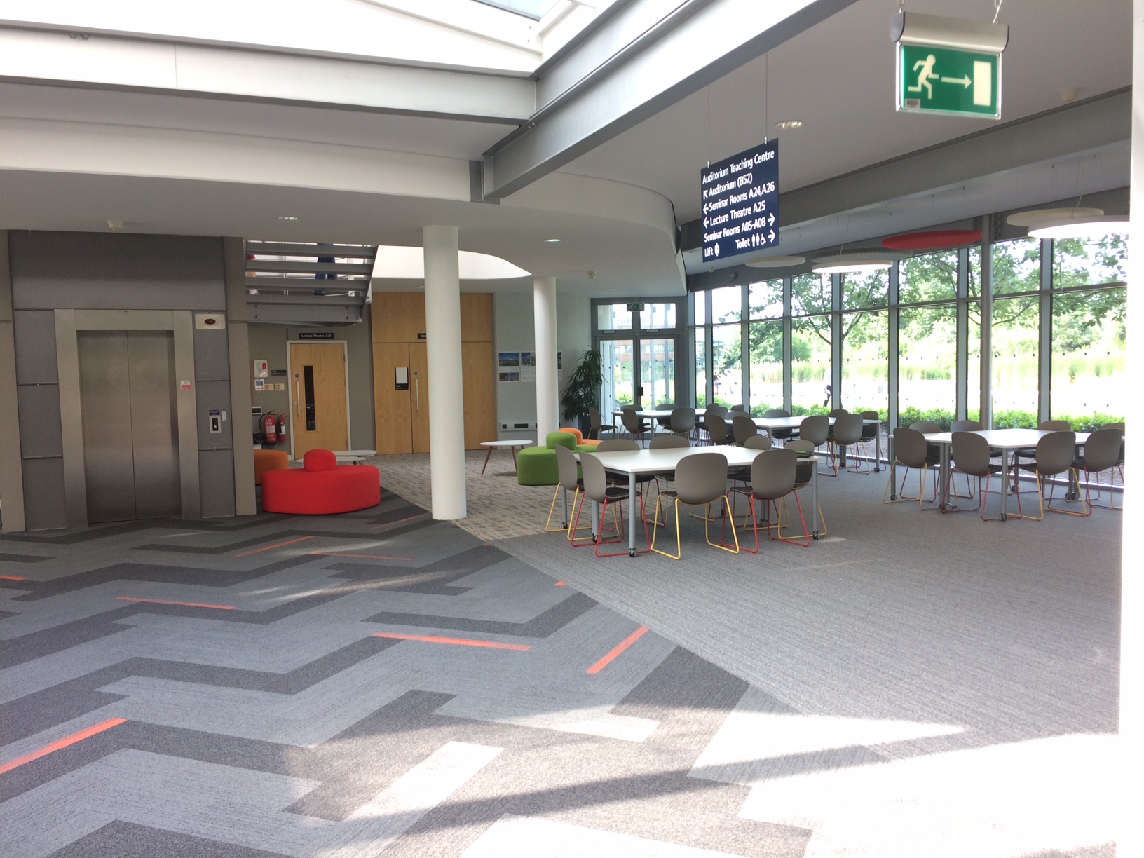 BusinessSchoolSouthFoyer