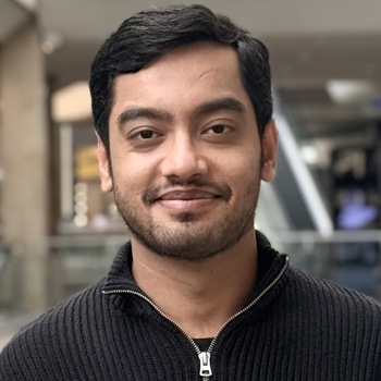 Dr Munesh Khamuani